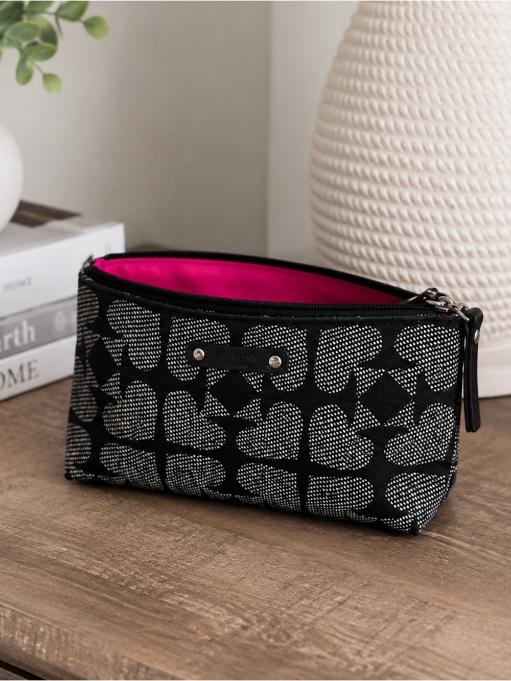 Kate Spade New York Black & White Print Cosmetic Pouch | Red Lining | Zip Makeup - Picture 6 of 7